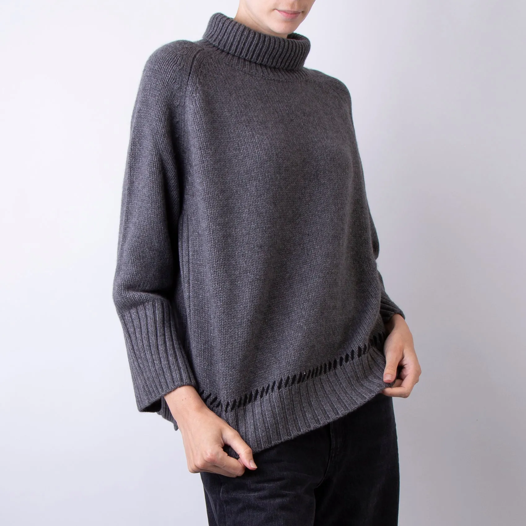 BE YOU SWEATER CD4048F4 A02 GREY