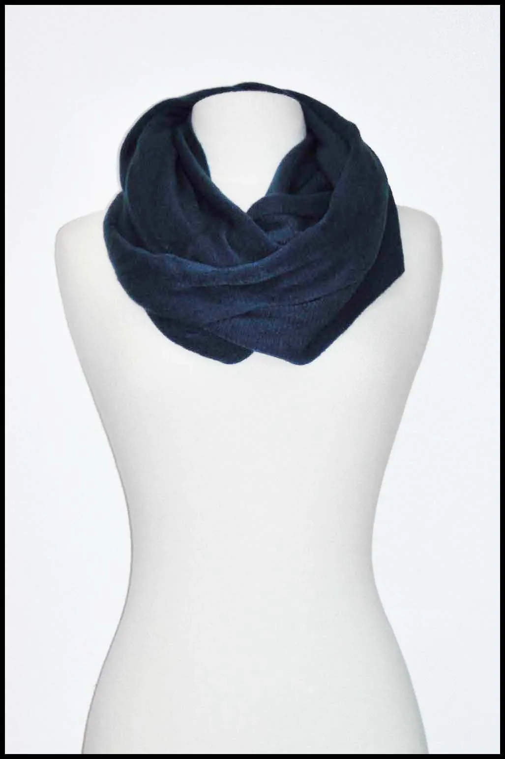 Classic Ultra-soft Knit Infinity Scarf