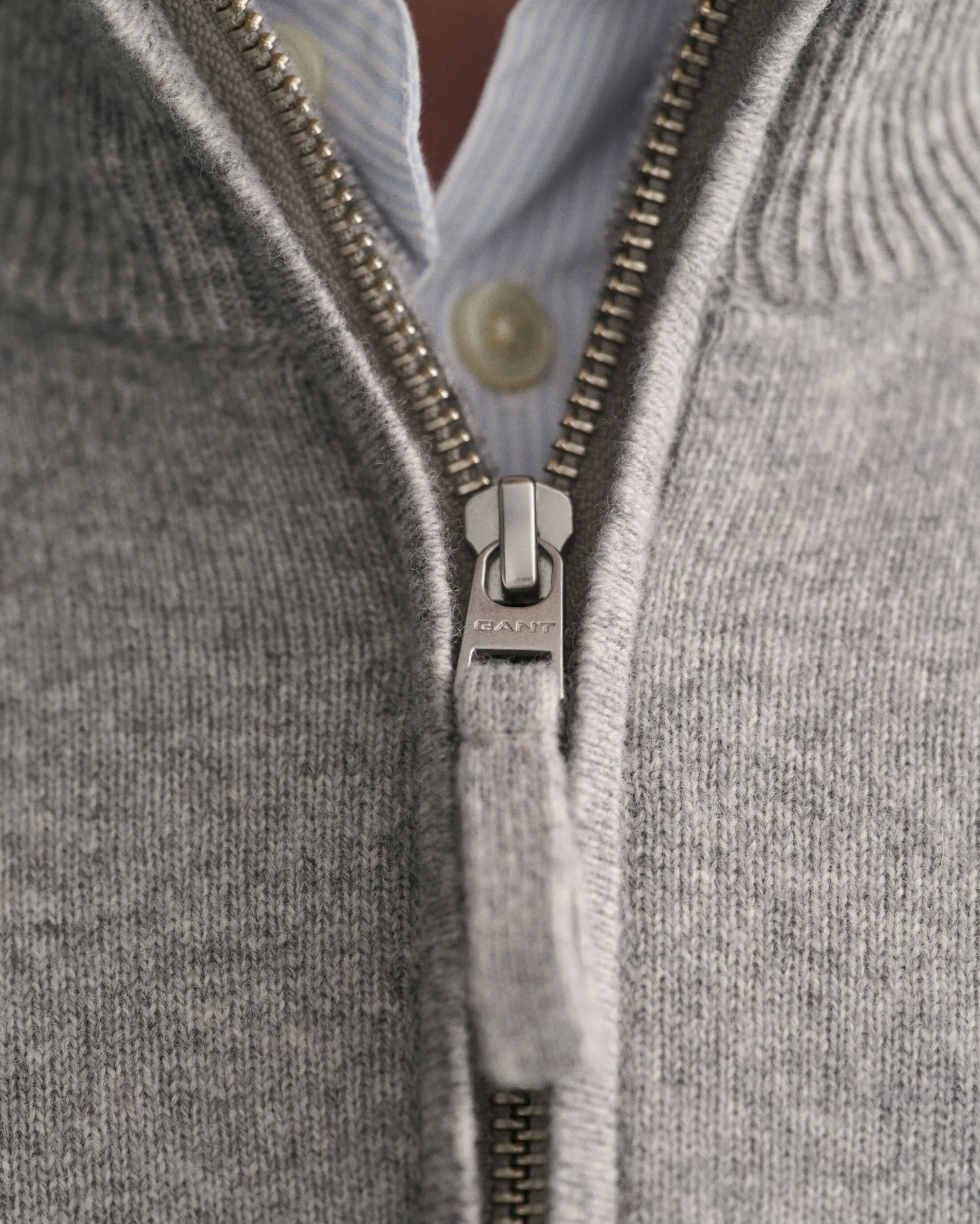 GANT- Superfine Lambswool Half Zip, Grey Melange (XXL only)