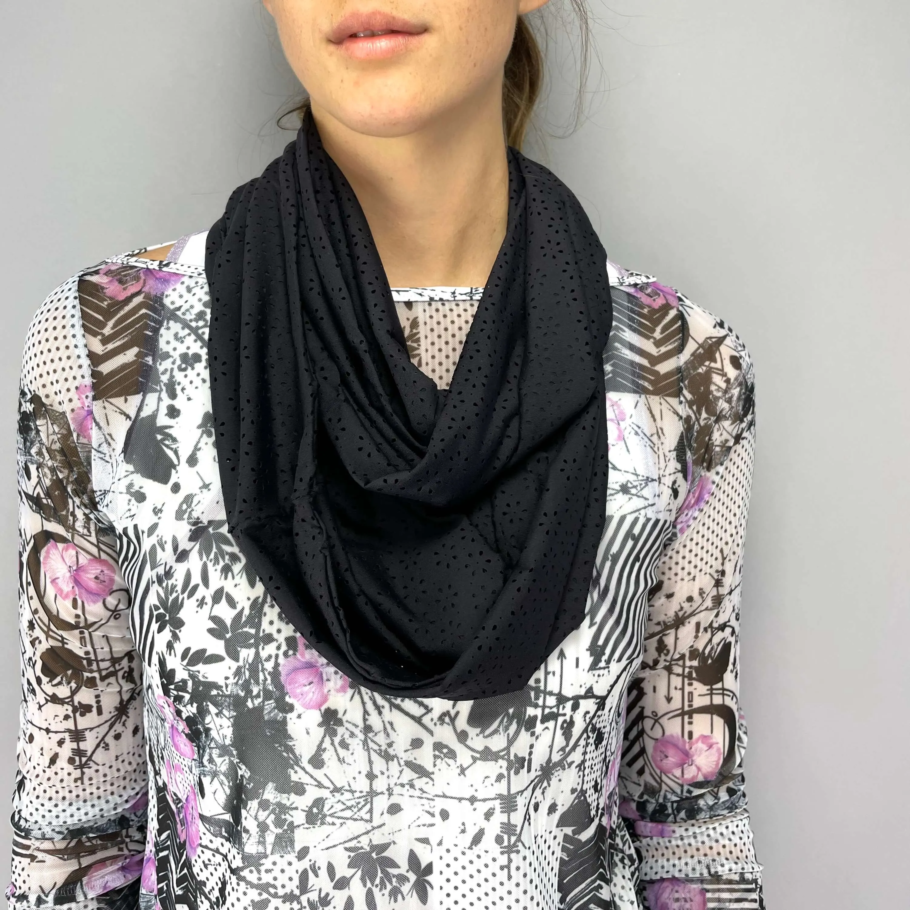 Infinity Scarf (black)