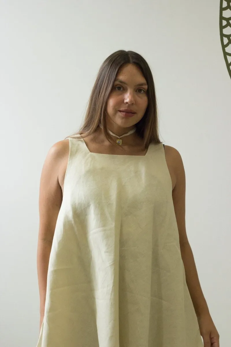 Odeyalo Nili Dress (Natural Linen)