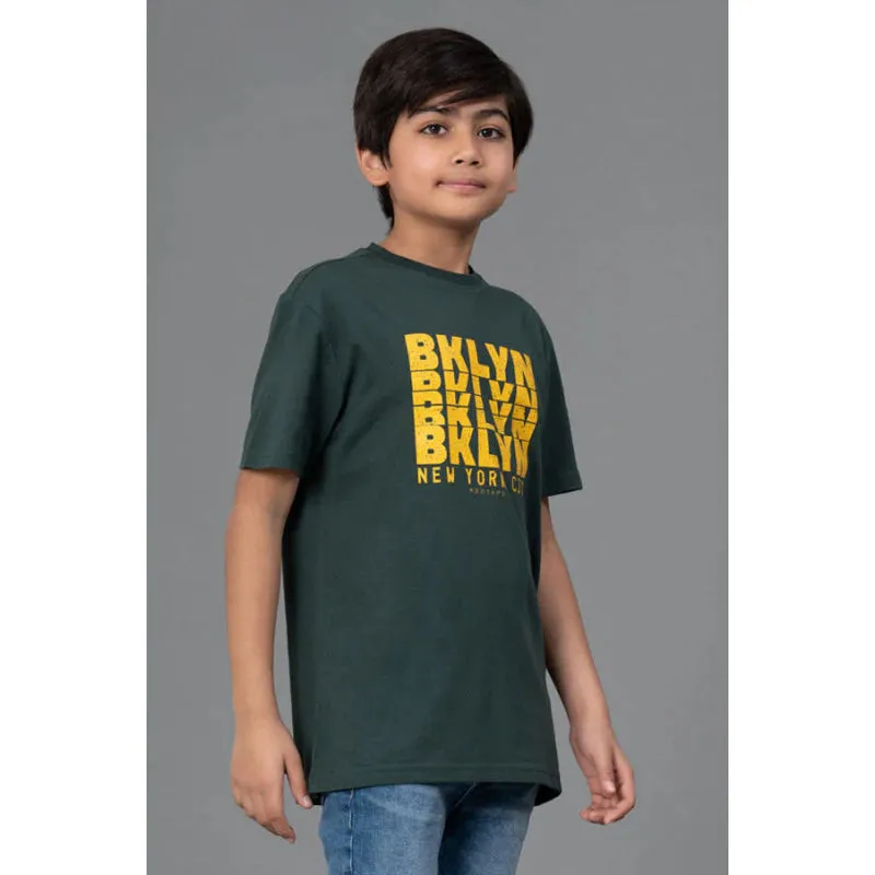 RedTape Kids Unisex T-Shirt- Best in Comfort and Ease| Cotton| Dark Green Colour| Round Neck| Casual look with chest print.