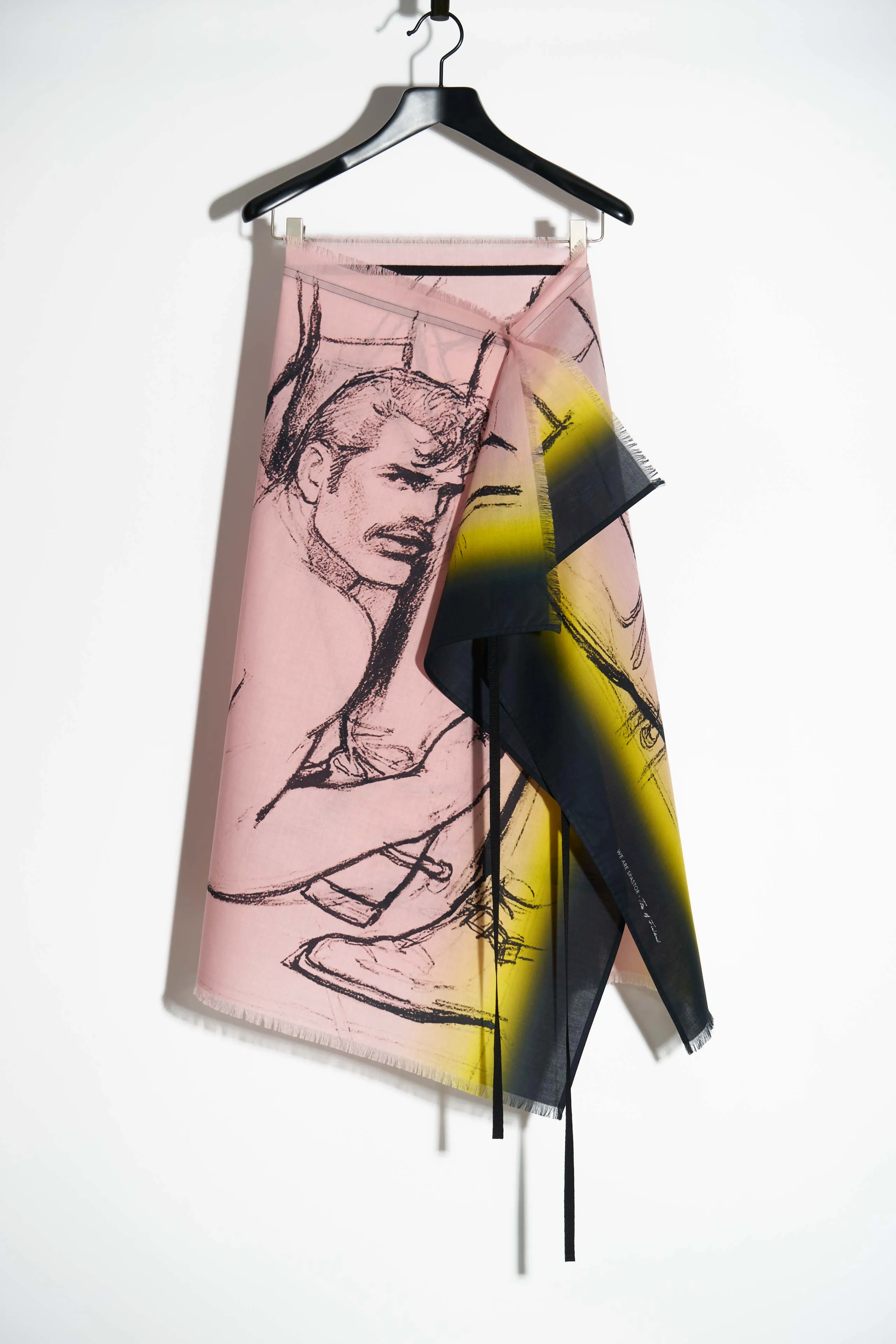 TOM OF FINLAND x WE ARE SPASTOR SARONG PALE