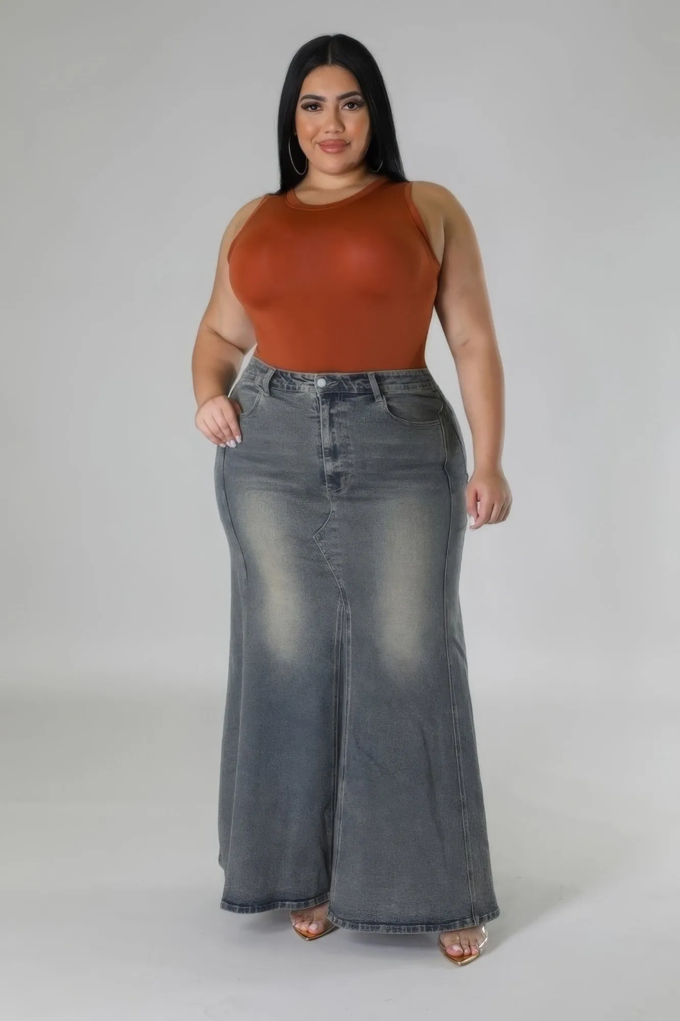 Voluptuous ( ) High-waisted Stretch Plus Size Denim Skirt