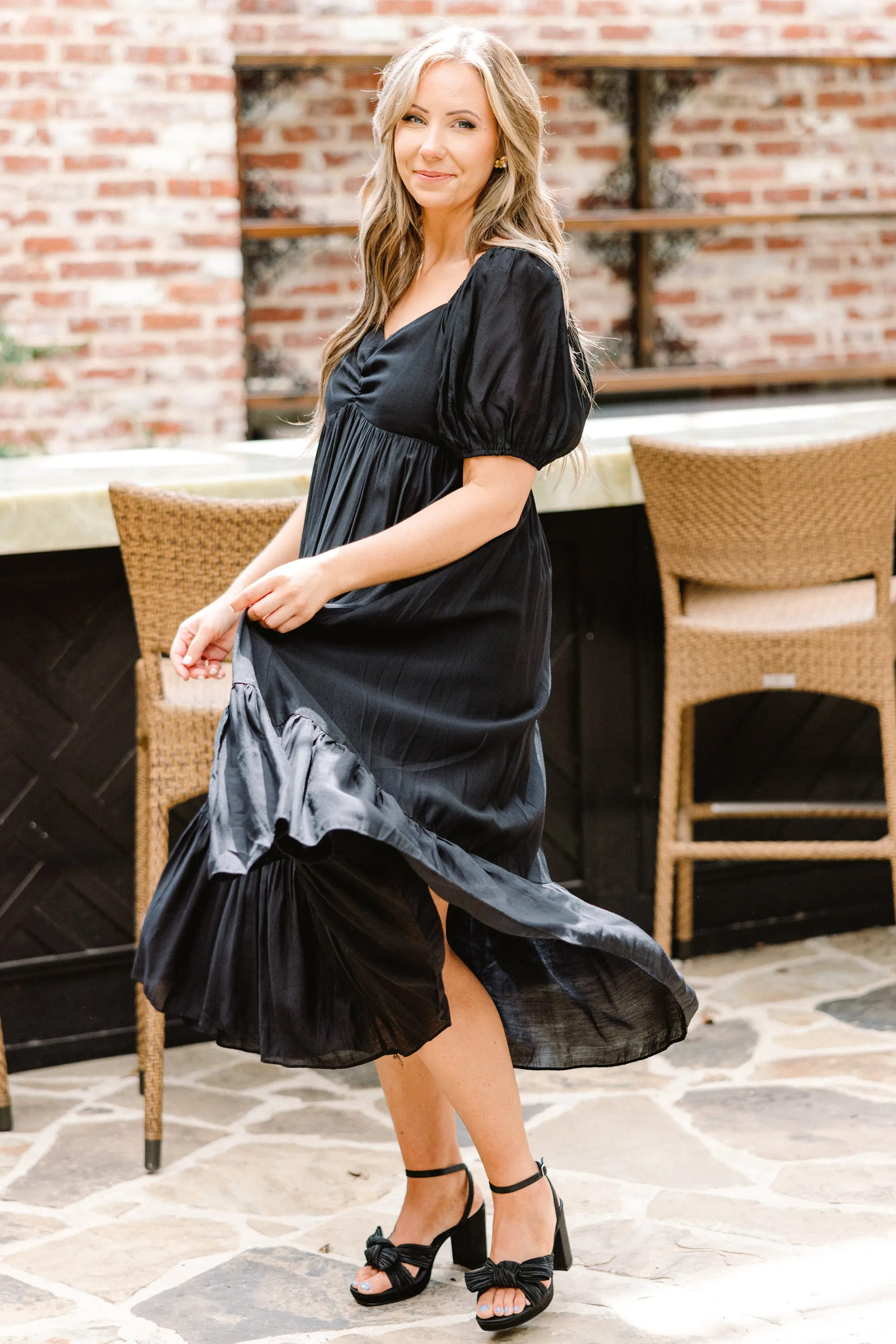 Working Your Charm Midi Dress, Black